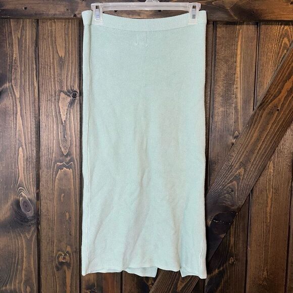 MPC Minkpink Ribbed Knit Pencil Knee Length Skirt - Picture 2 of 5